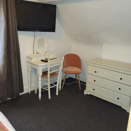 D'hotes La Petite Salamandre Bed & Breakfast