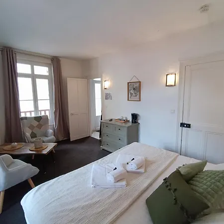 D'hotes La Petite Salamandre Bed & Breakfast Étretat