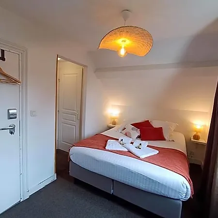 D'hotes La Petite Salamandre Bed & Breakfast