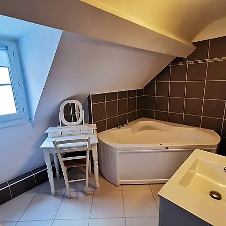 D'hotes La Petite Salamandre Bed & Breakfast