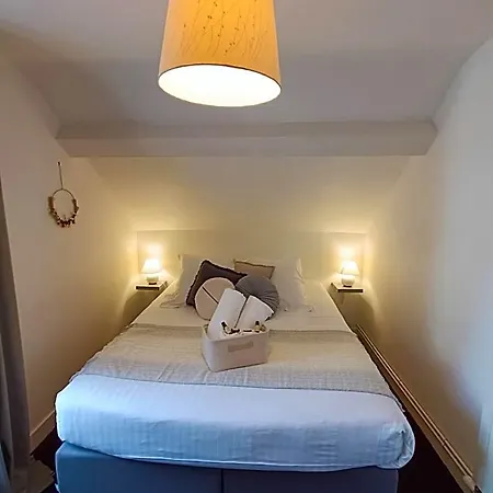 D'hotes La Petite Salamandre Bed & Breakfast 3*
